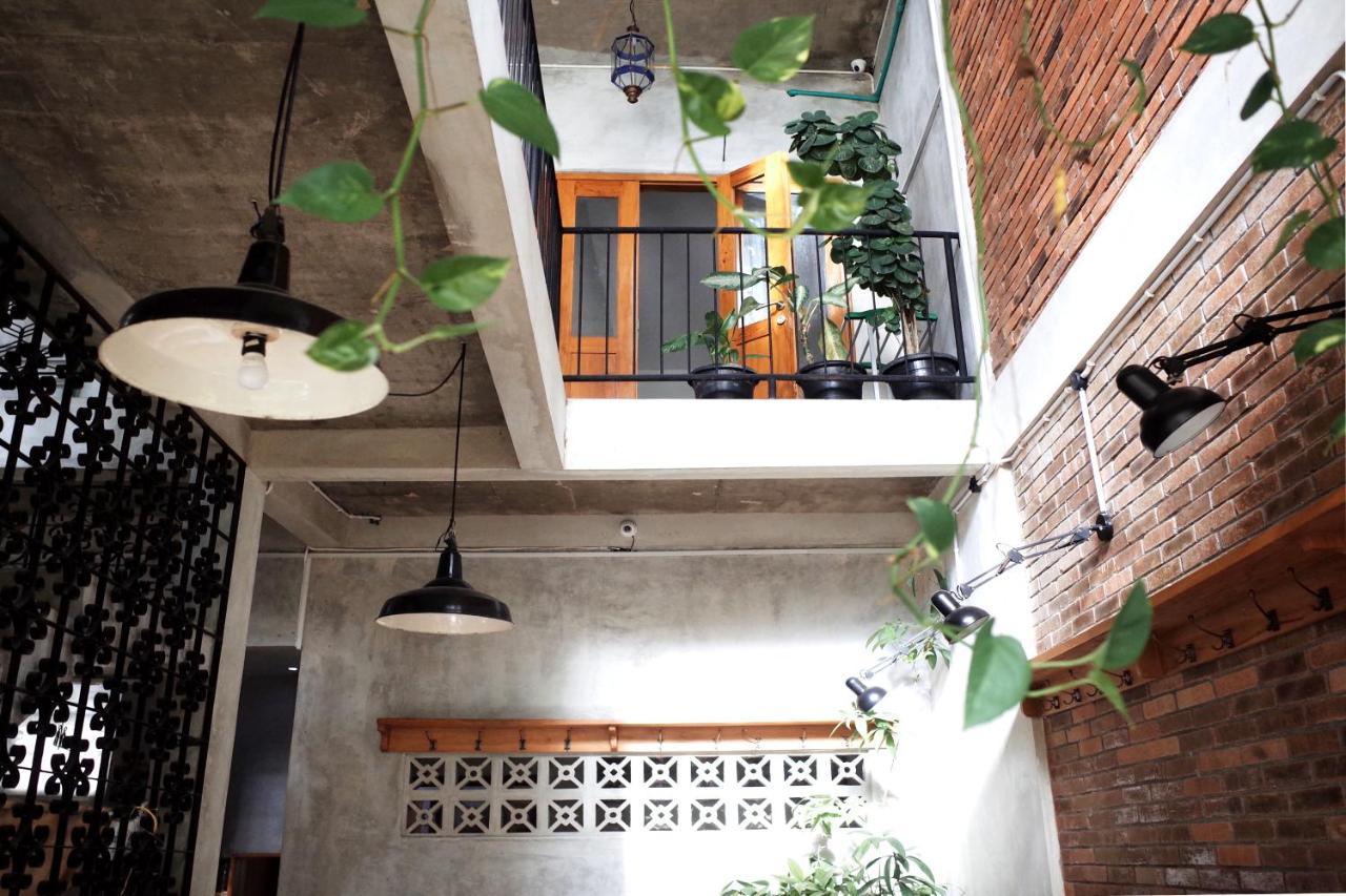 יוגיאקרטה Pawon Cokelat Guesthouse מראה חיצוני תמונה
